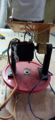 Dual Axis Solar Tracker Using Arduino for Maximum Energy Efficiency | radiomarket.in