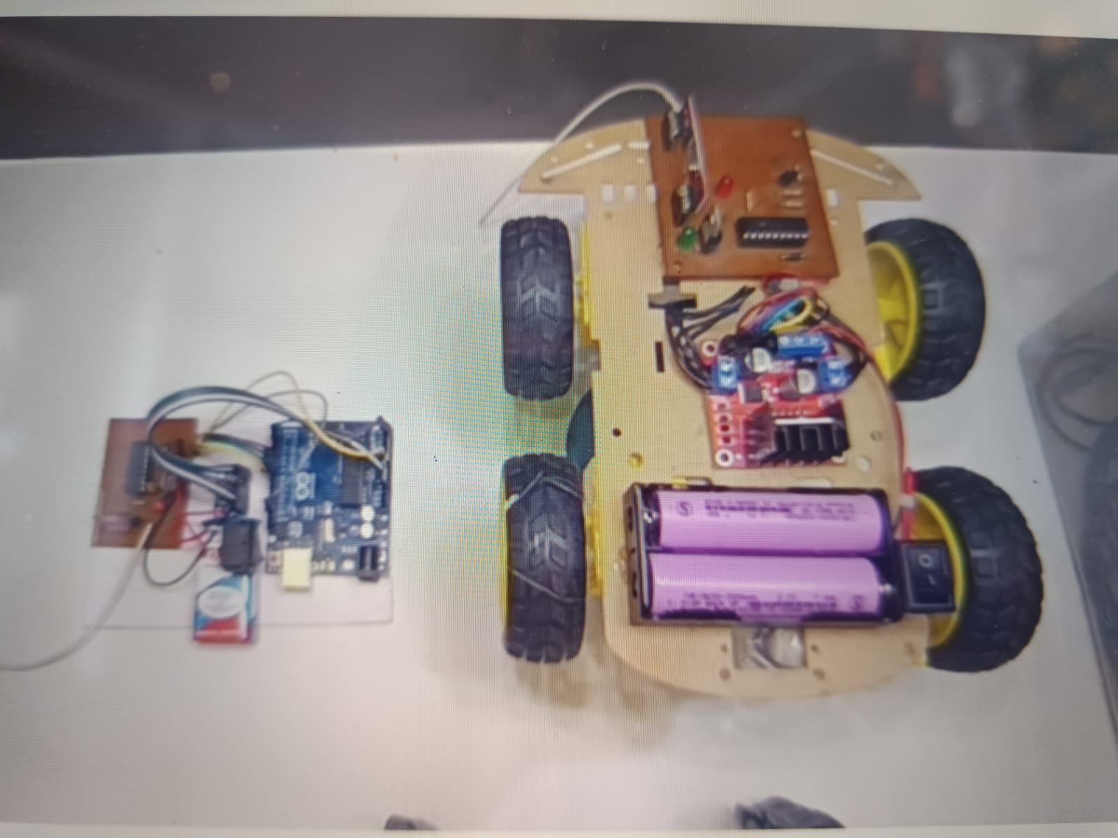 Gesture Control Robot Using Arduino and Accelerometer | radiomarket.in