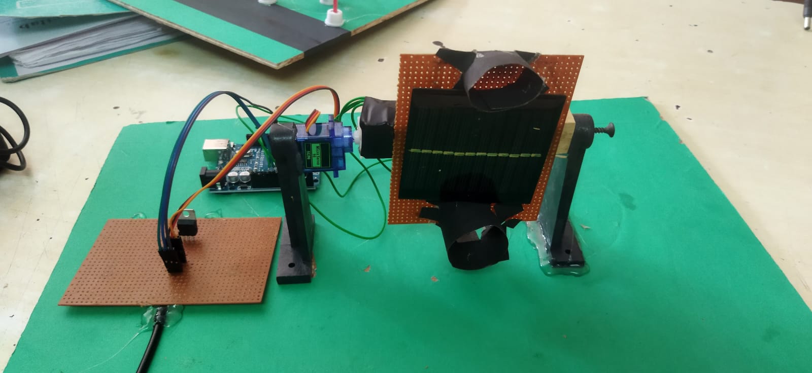 Solar Tracker Using Arduino Components Dual Axis Solar Tracker Using Arduino for Maximum Solar Efficiency | r ...