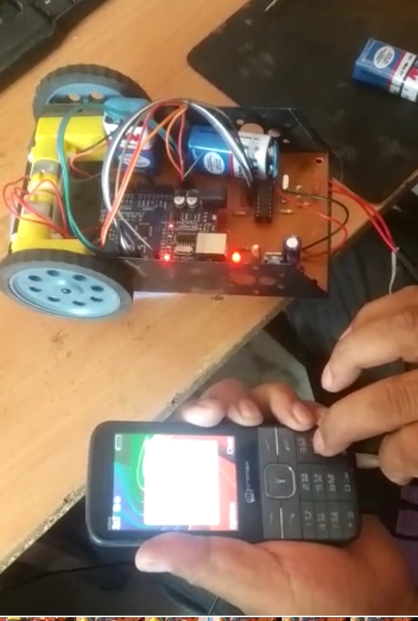 DTMF Controlled Robot Using Mobile Phone | radiomarket.in