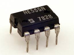 555 Timer IC | Precision Timer & Oscillator IC | radiomarket.in