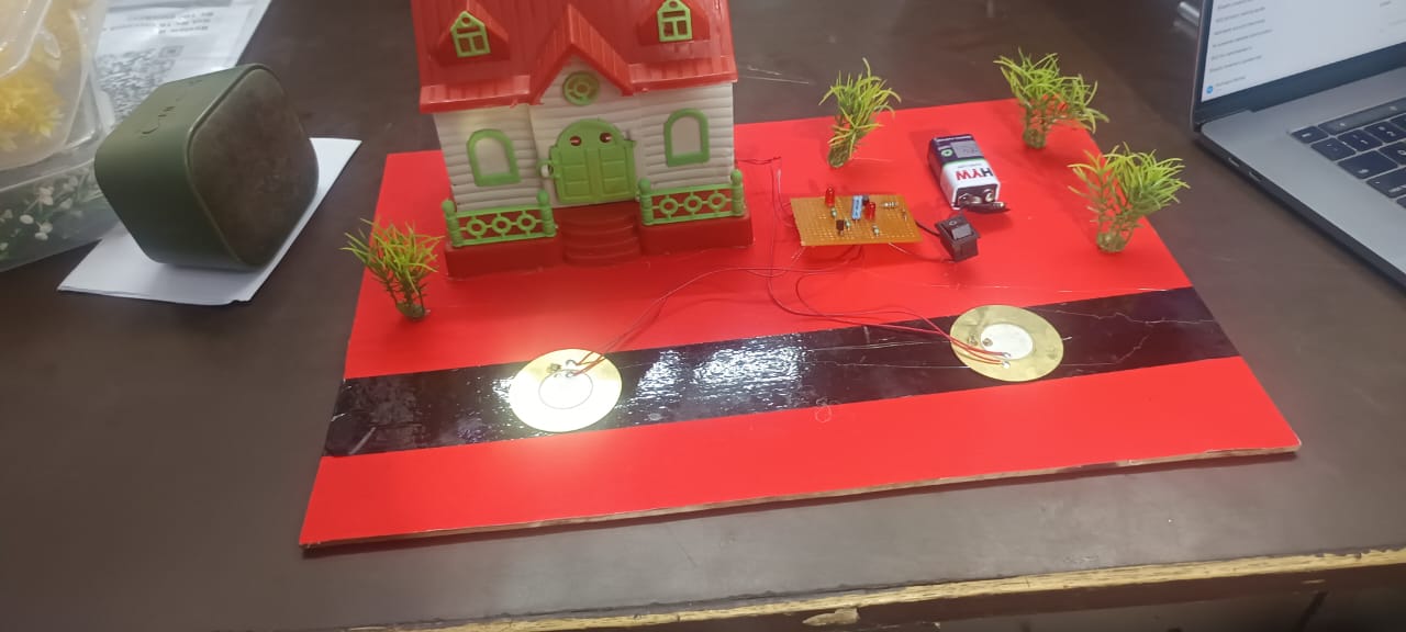 Piezo Electric Generator for Energy Harvesting Using Pressure | radiomarket.in